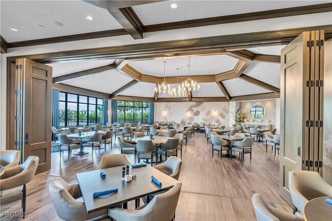 Building Photo - 43040 Greenway Blvd