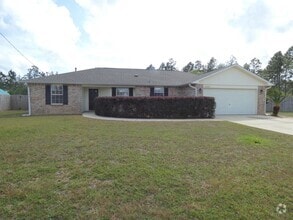 Building Photo - 3 Bed/2 Bath - Half Acre Lot