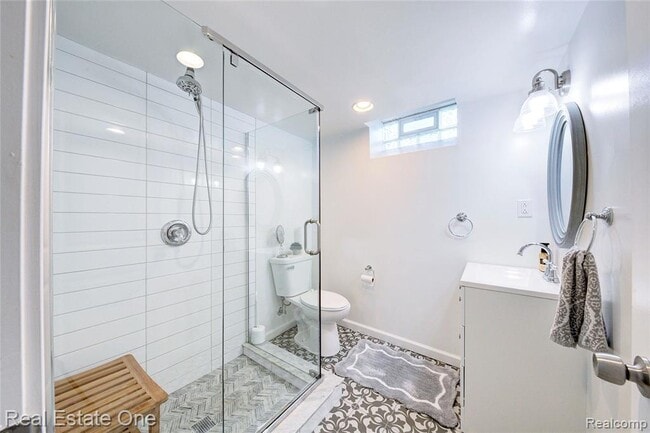 Building Photo - 8126 Dale St