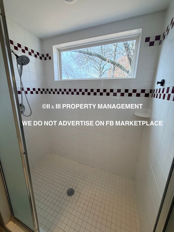 Building Photo - 5840 Floyd St