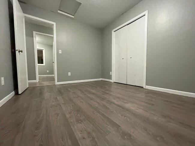 Primary Photo - Amazing 5 Bedroom 2 Bathroom Home in South Minneapolis!