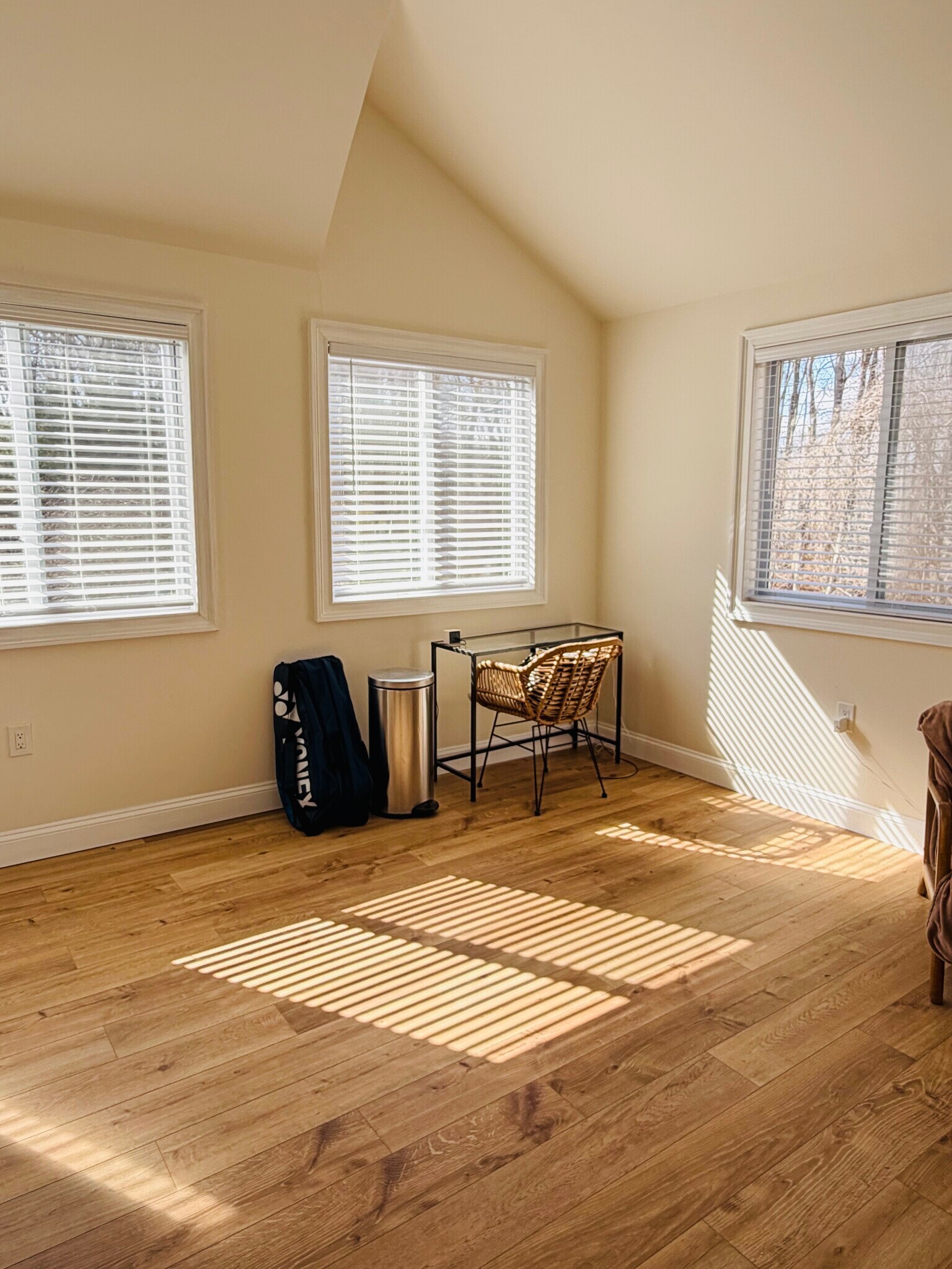 Building Photo - 515 Cow Hill Rd