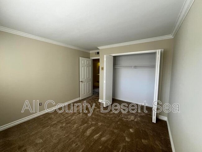 Building Photo - 6822 Lafayette Dr