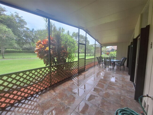 Building Photo - 22280 Timberly Dr