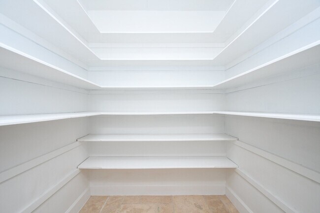 Building Photo - 1526 Barraud Ct