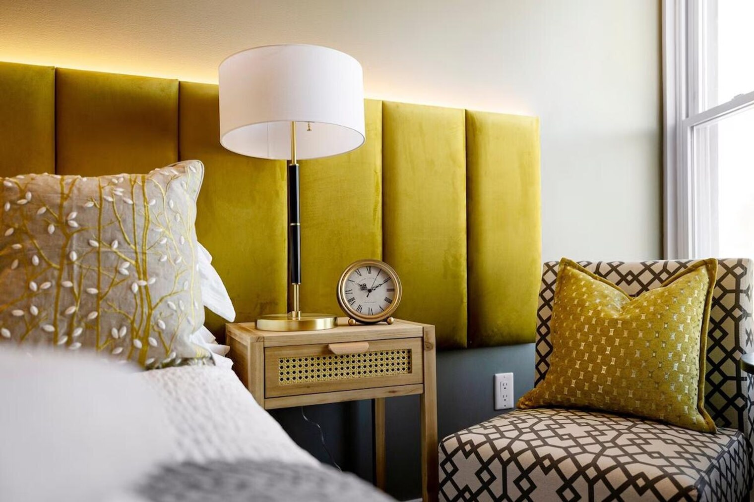 Building Photo - 138 Wickham Ave