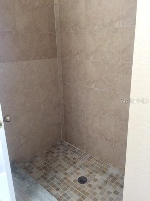 Building Photo - 2444 Parsons Pond Cir