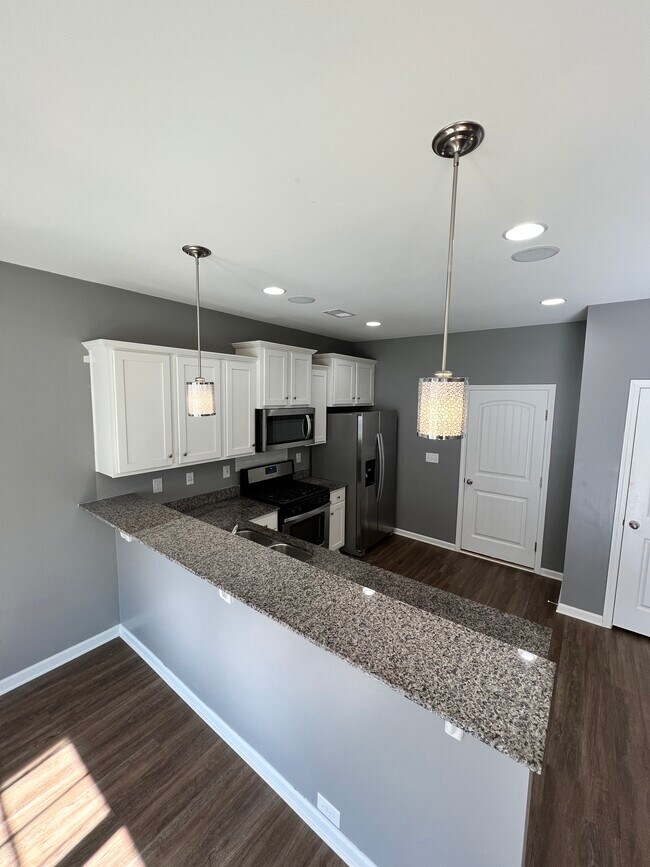 Building Photo - 117 Wheaton Ct