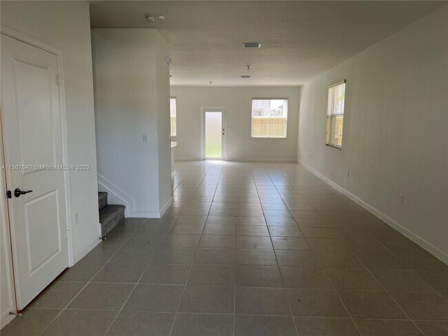 Building Photo - 2364 NW 130th St