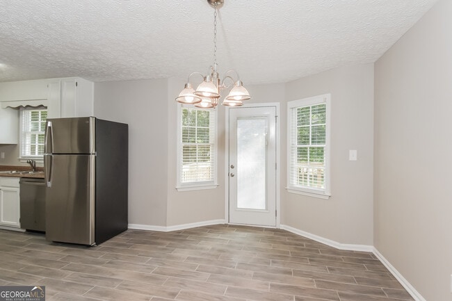 Building Photo - 46 Normas Way