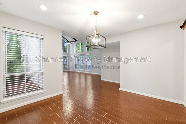 Building Photo - 6307 Jadecrest Dr
