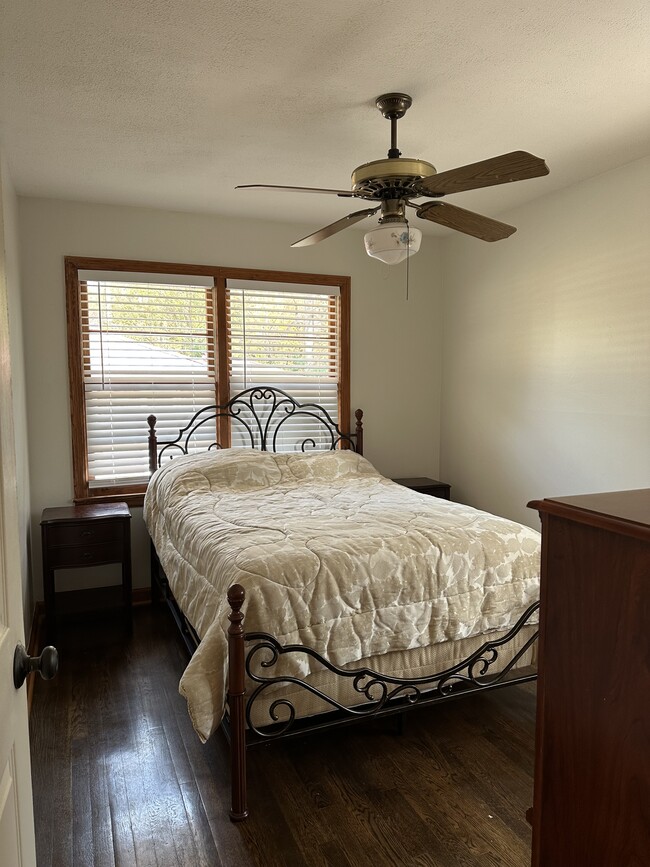 Building Photo - 891 Parkway Dr