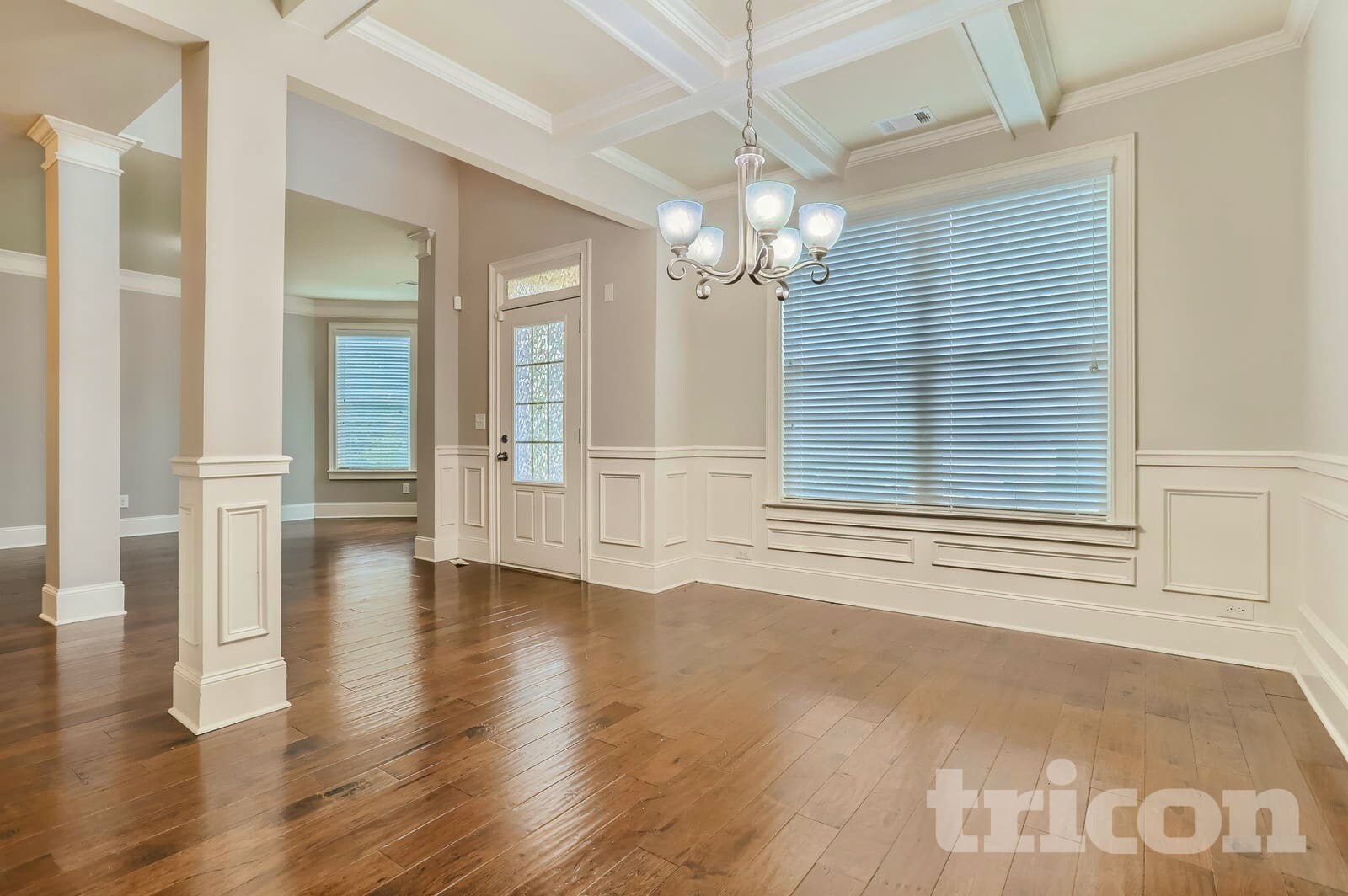 Building Photo - 37 Canyon View Dr