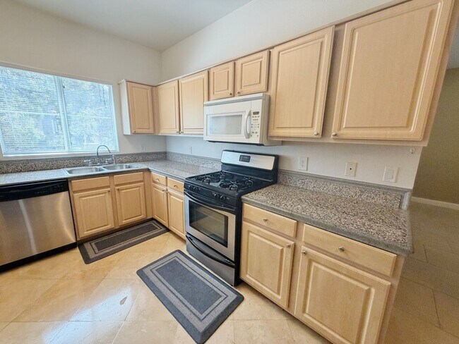 Building Photo - 5250 S Rainbow Blvd