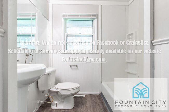 Building Photo - 1808 N Kiger Rd