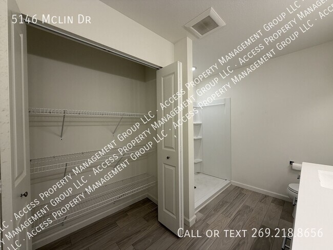 Building Photo - 5146 McLin Dr