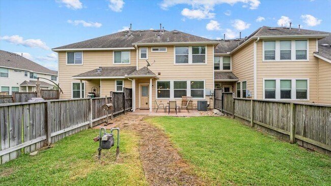 Building Photo - 10543 Day Trail Ln