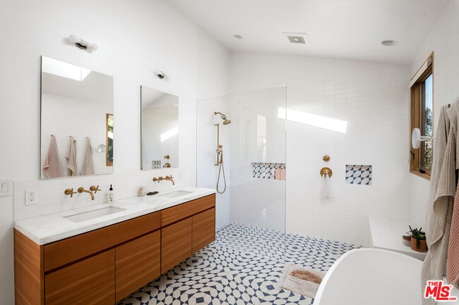 Building Photo - 3631 Wasatch Ave