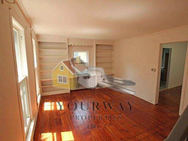 Building Photo - 140 Cypress St