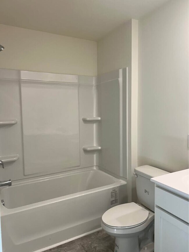 Building Photo - 1610 River Poppy Road