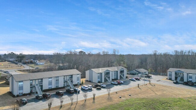 Building Photo - 615 Lock Six Rd