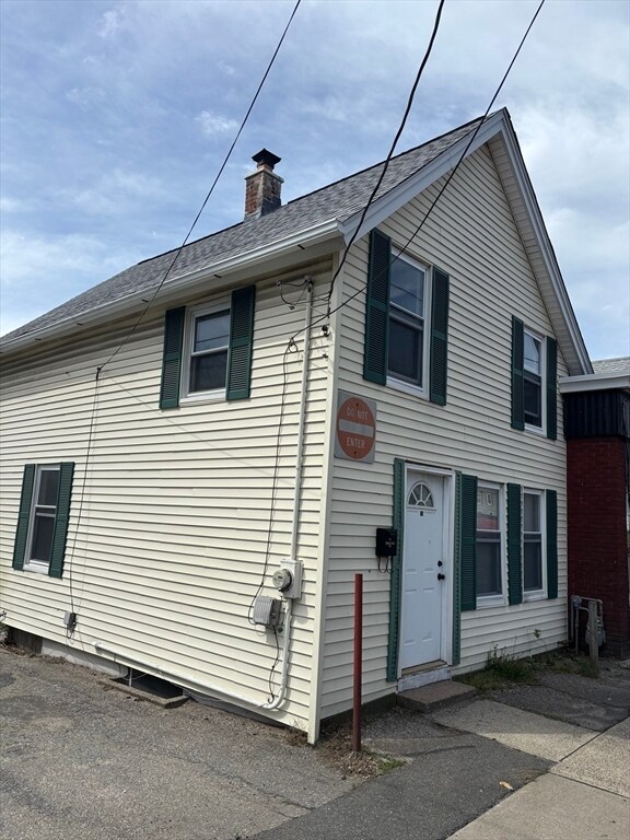 Building Photo - 14 Sheridan St