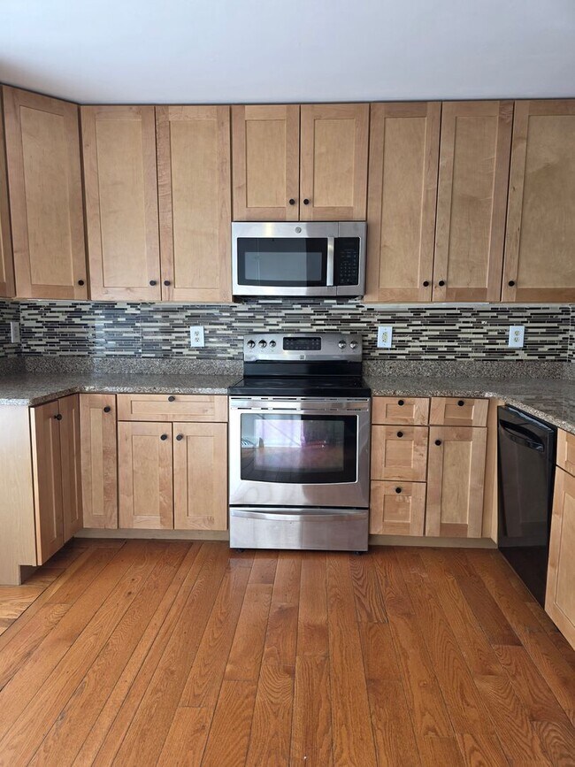 Building Photo - Bay Tree Neighborhood in Dover