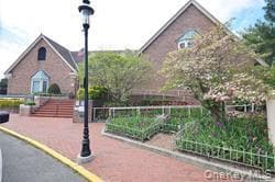 Building Photo - 207-25 Darren Dr