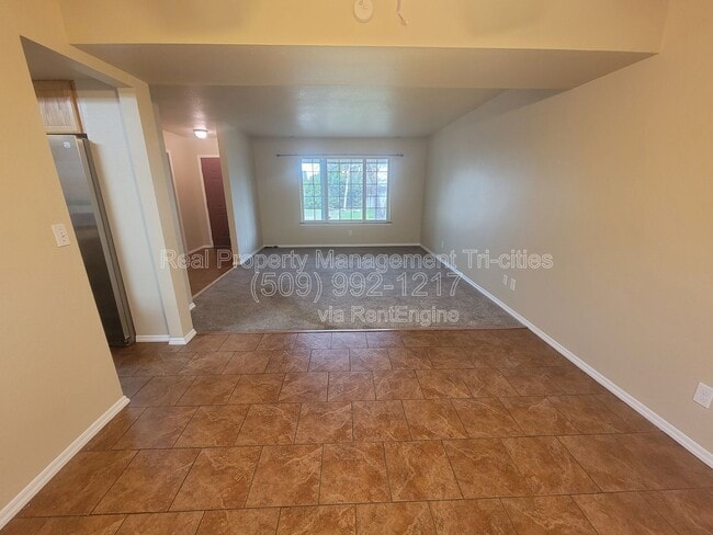 Building Photo - 5010 E Killdeer Ct