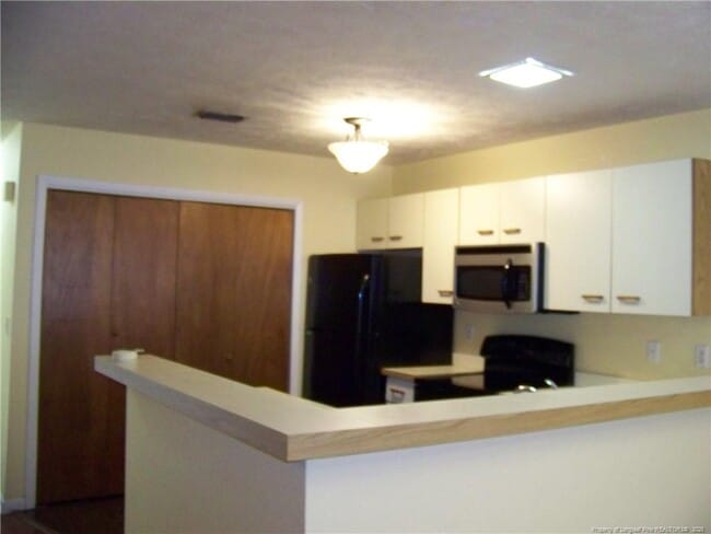 Building Photo - 1006 Wood Creek Dr