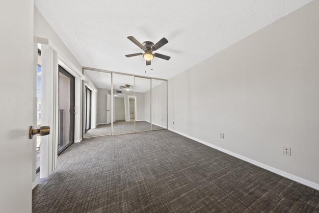 Building Photo - 2920 Pecan Ave