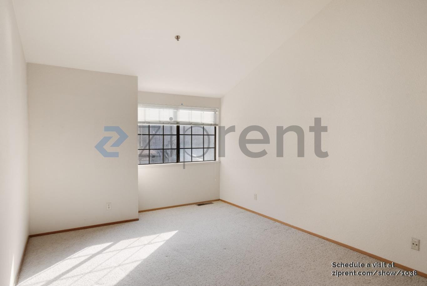 Building Photo - 130 Redhawk Rd