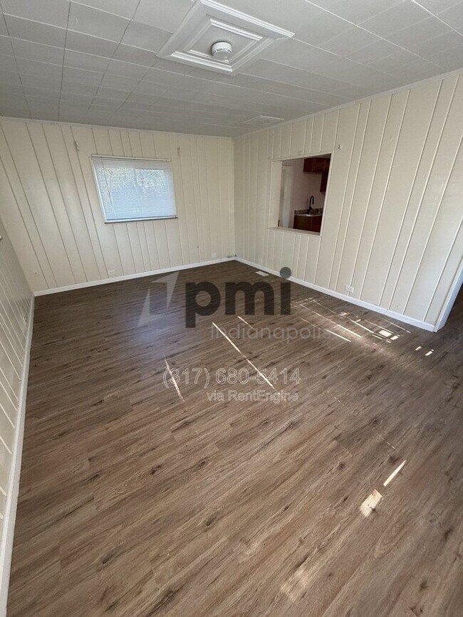 Building Photo - 1324 Brandt Dr