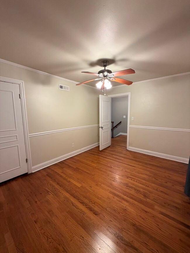 Building Photo - Renovated 2 Story, Large Lot, 3 Bedrooms and 2 1/2 bathrooms