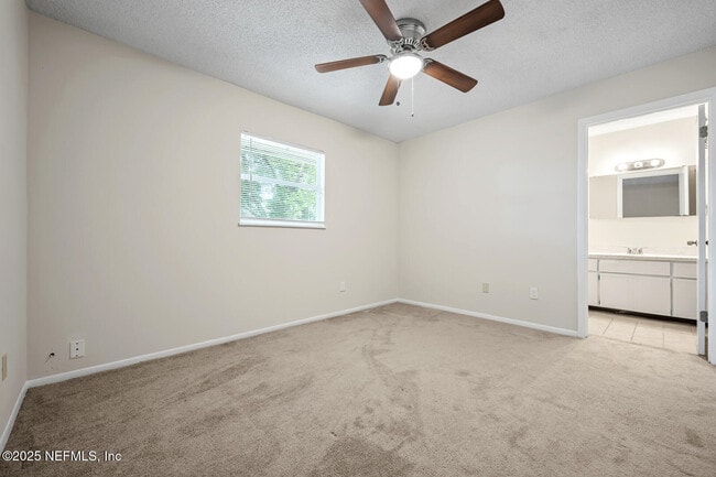 Building Photo - 1852 Willowood Dr