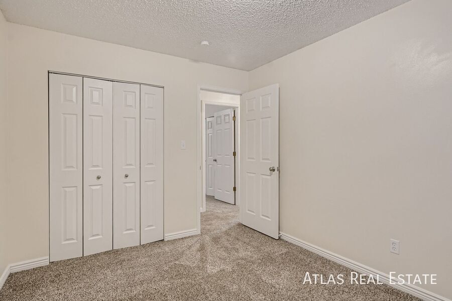 Building Photo - 7240 Roaring Spring Terrace