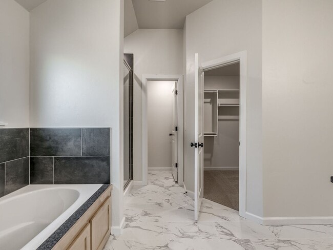 Building Photo - New Home in Azalea Farms!