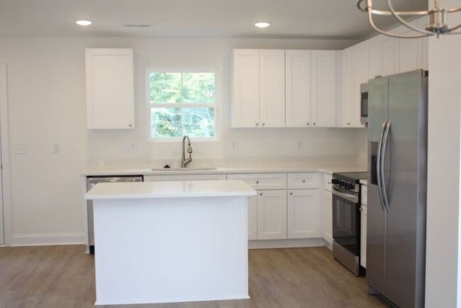 Building Photo - $300 Move in bonus for leases signed by 12/15!! Brand New Townhouse unit in Kannapolis, NC!!