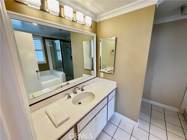 Building Photo - 120 The Village