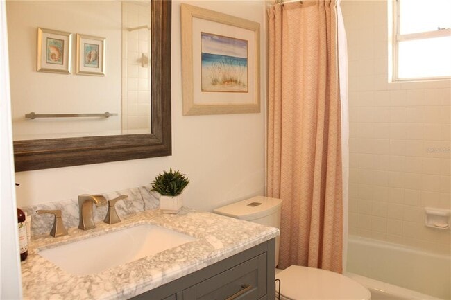 Building Photo - 4240 Ironwood Cir