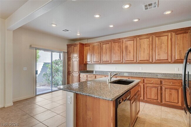 Building Photo - 8148 Sandy Slope Ct