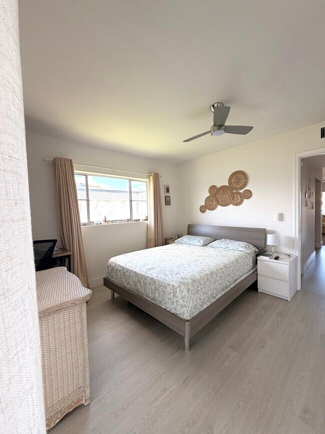 Building Photo - 3322 Cynthia Ln