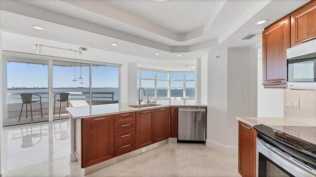 Building Photo - 888 Blvd of the Arts