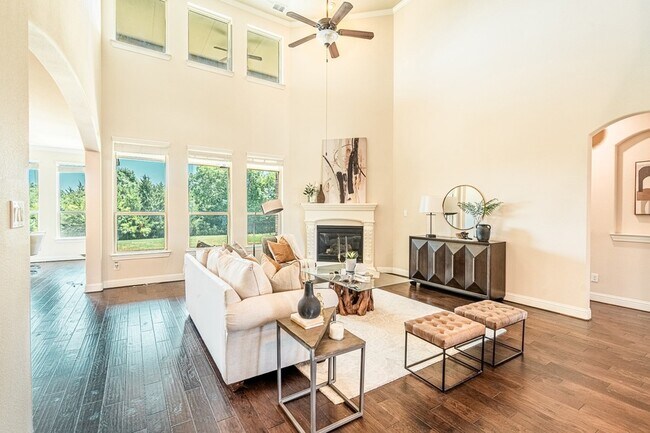 Building Photo - 9006 Forest Park Ct