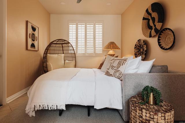 Building Photo - 10517 Corte Jardin Del Mar