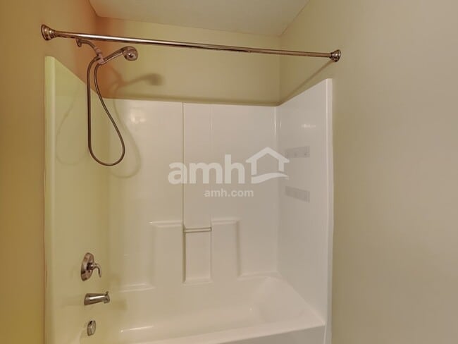 Building Photo - 9073 Bunker Hill Way