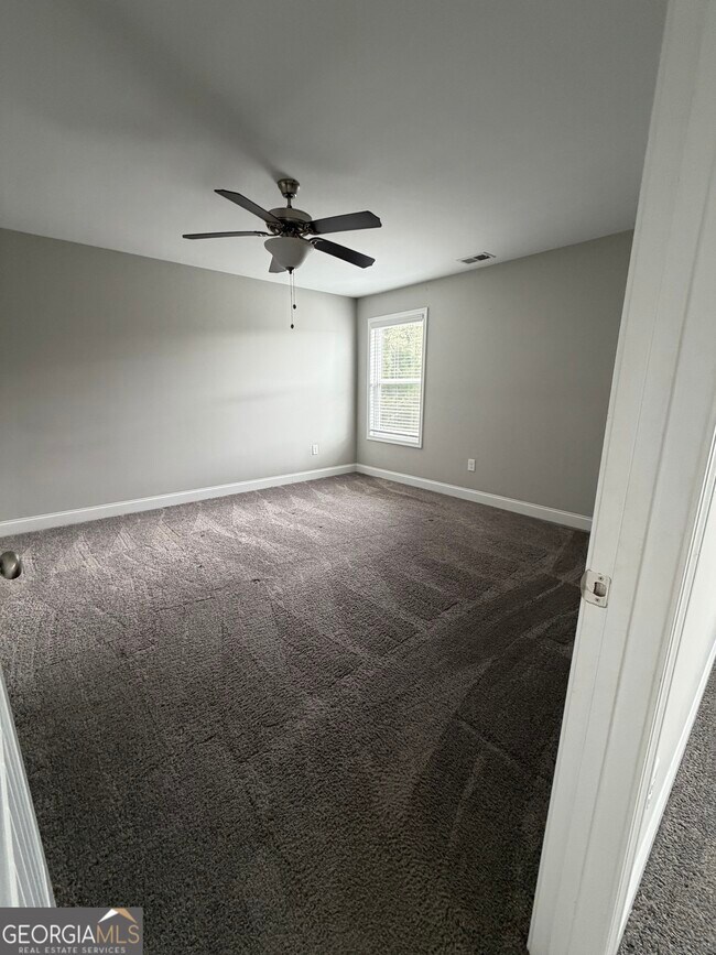 Building Photo - 1120 Riverwalk Manor Dr