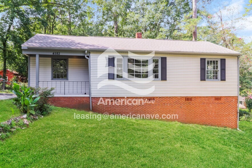 Primary Photo - 4582 Shadow Lawn Dr