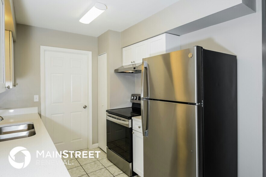 Building Photo - 965 Calbert Ln