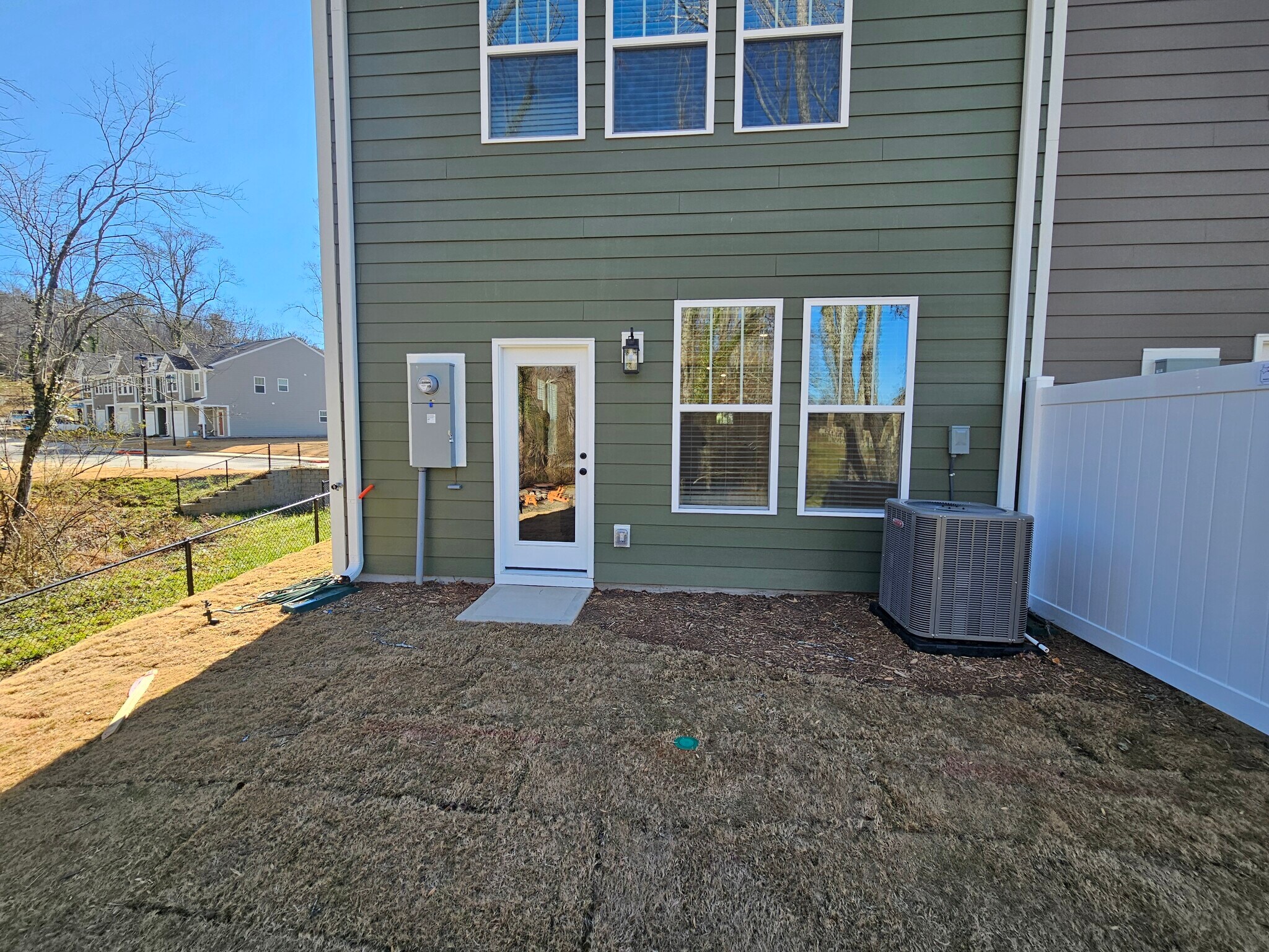 Building Photo - 31 Moon Haven Way